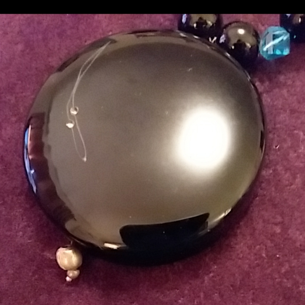Necklace - Picture 3 of 3